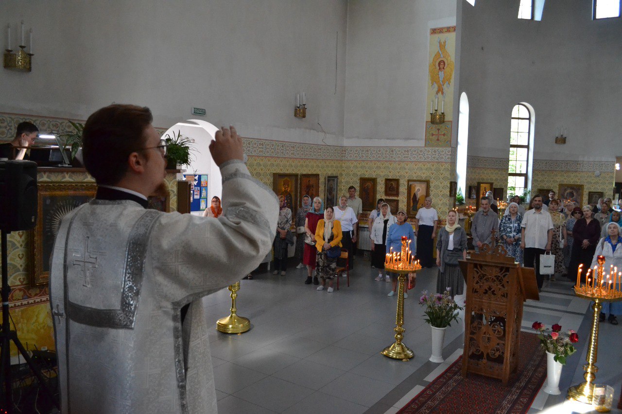 Троицкая родительская суббота. 07.06.2025