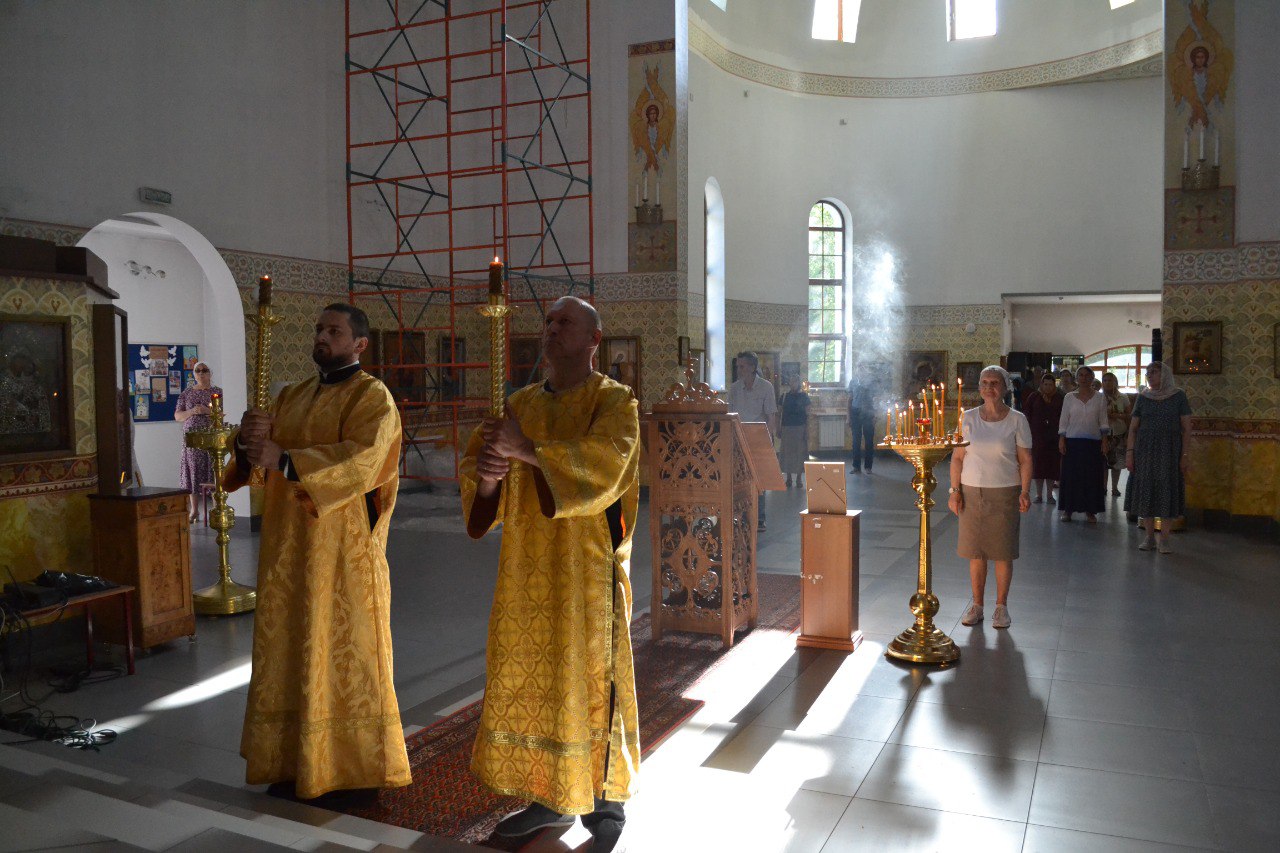 Святых первоверховных апостолов Петра и Павла. 12.07.2025