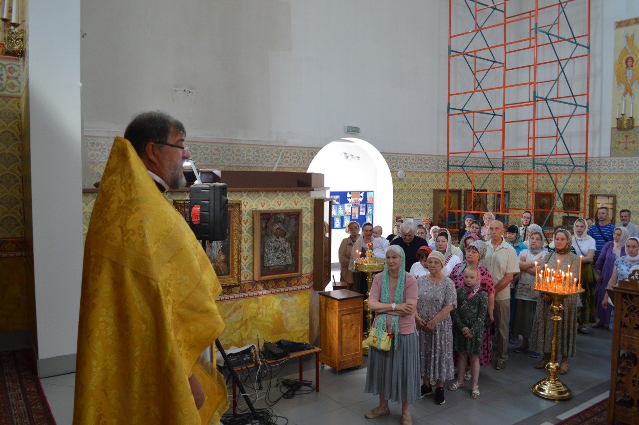 Святых первоверховных апостолов Петра и Павла. 12.07.2025