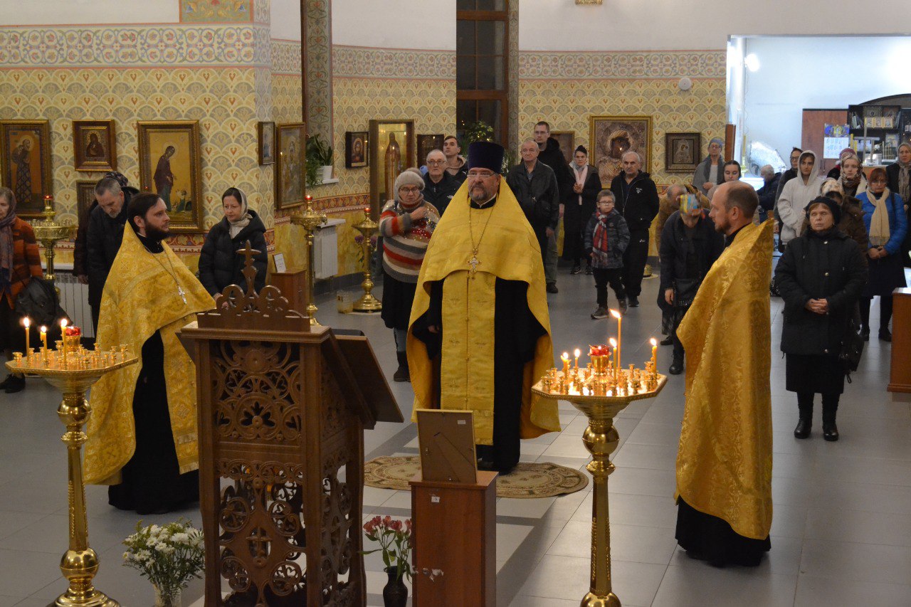 НЕДЕЛЯ 19 ПО ПЯТИДЕСЯТНИЦЕ. Память святого апостола Фомы. 18.10.2025