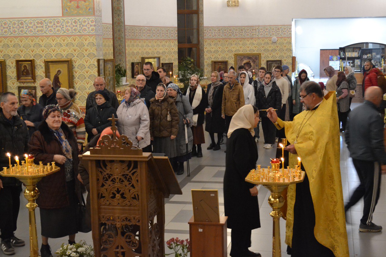 НЕДЕЛЯ 19 ПО ПЯТИДЕСЯТНИЦЕ. Память святого апостола Фомы. 18.10.2025