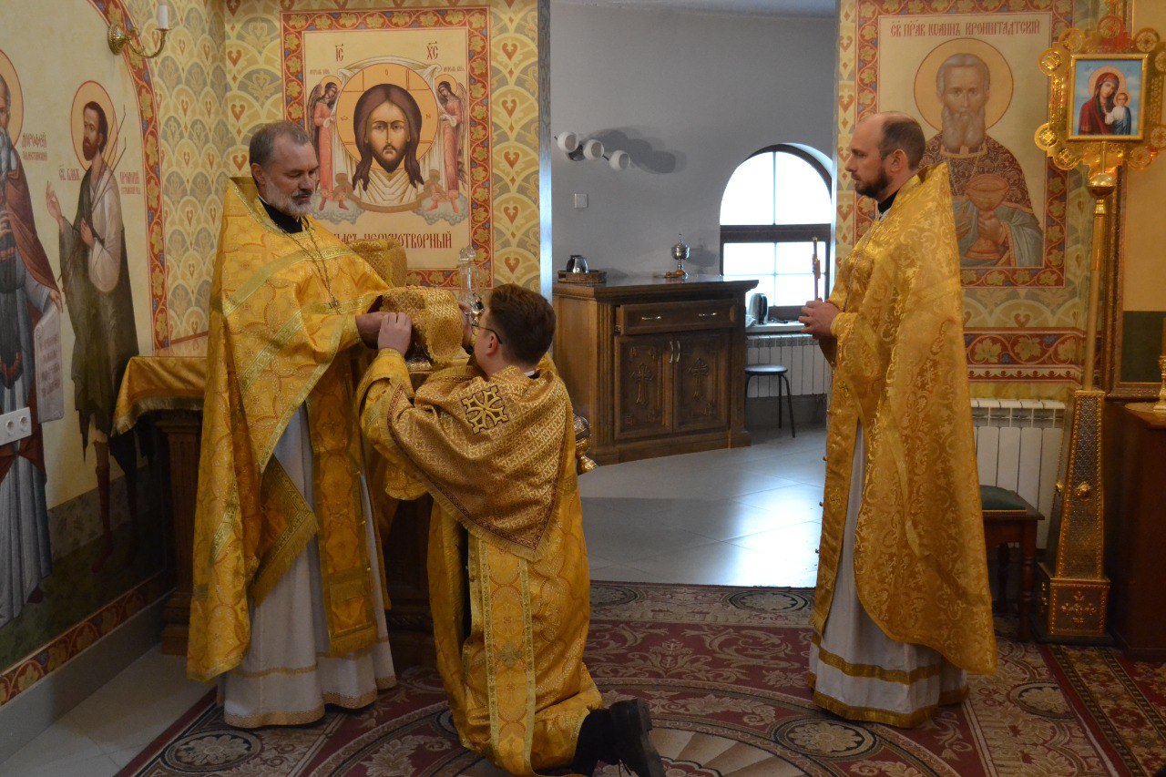 Неделя 20-я по Пятидесятнице. Иверской иконы Божией Матери. 26.10.2025