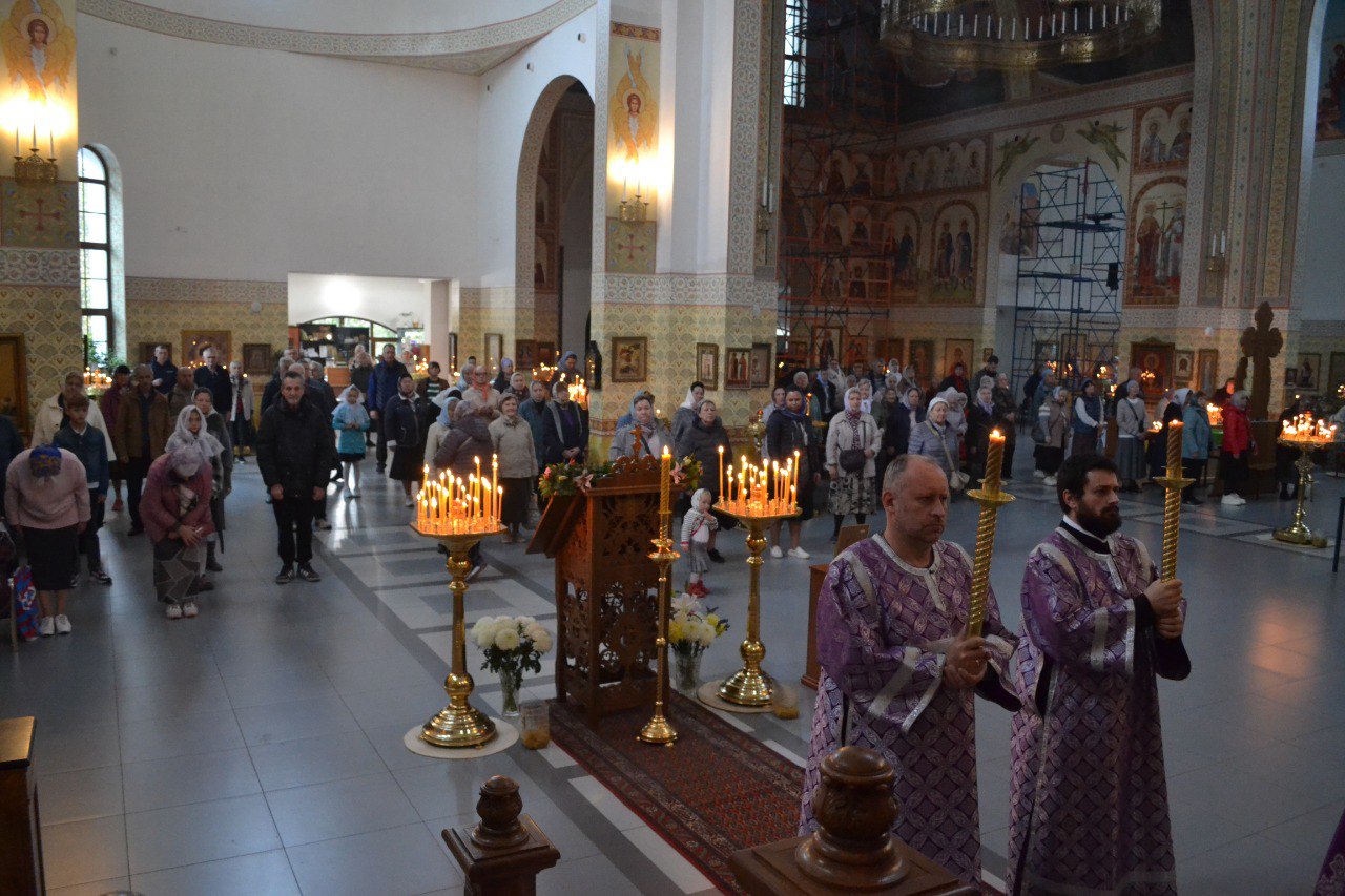 Крестовоздвижение. 27.09.2025