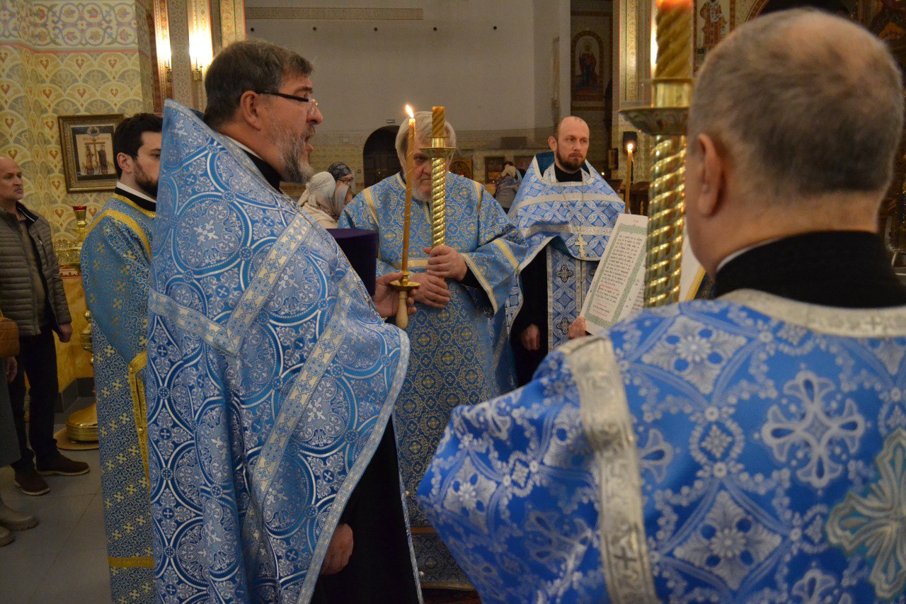 Казанской иконы Божией Матери. 04.11.2025