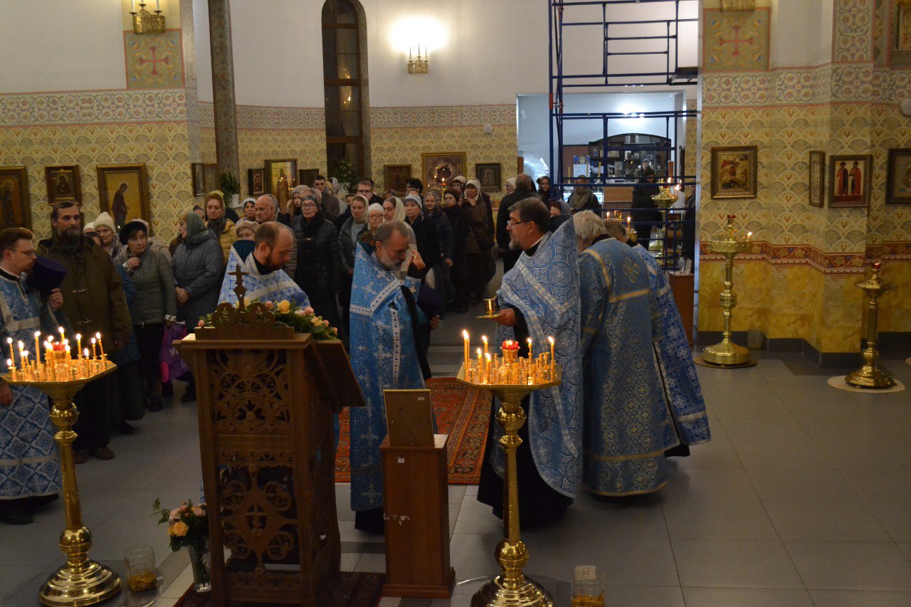 Казанской иконы Божией Матери. 04.11.2025