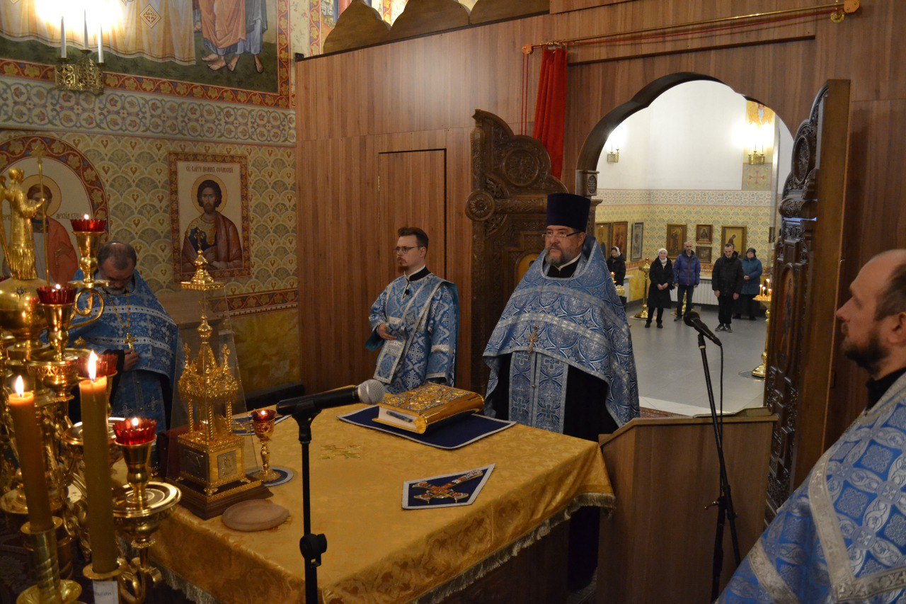 Казанской иконы Божией Матери. 04.11.2025