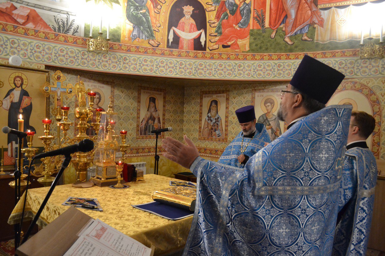 Казанской иконы Божией Матери. 04.11.2025