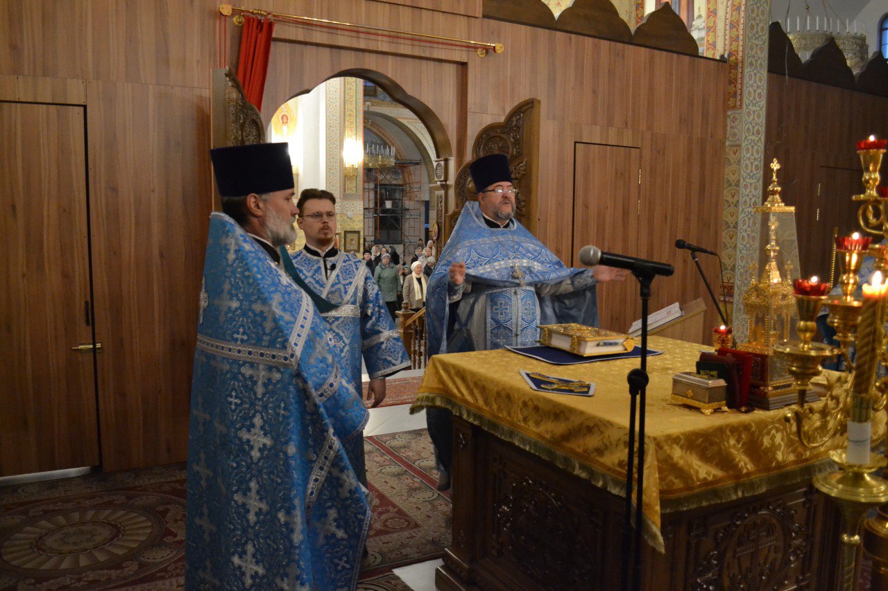 Казанской иконы Божией Матери. 04.11.2025