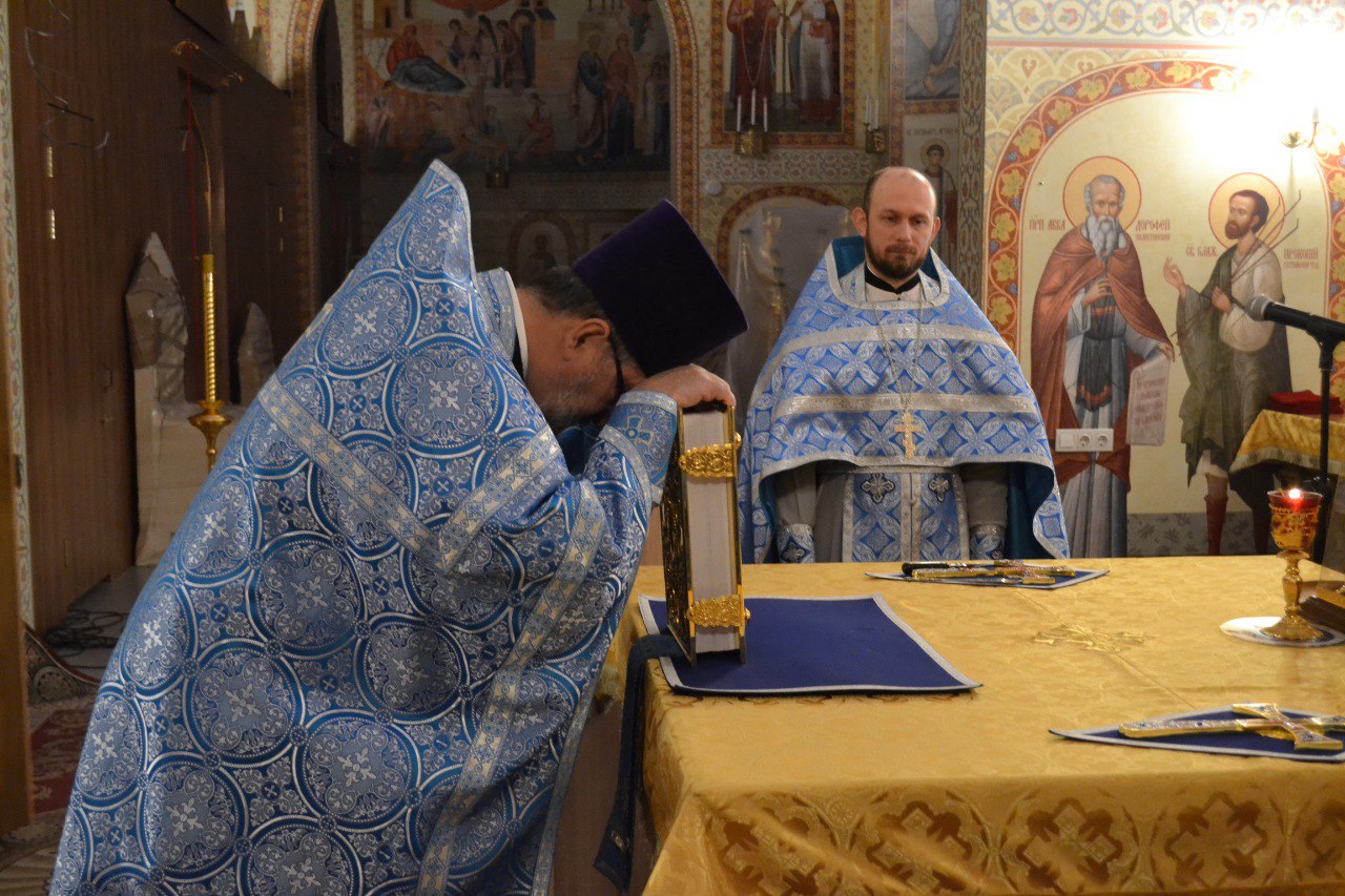 Казанской иконы Божией Матери. 04.11.2025