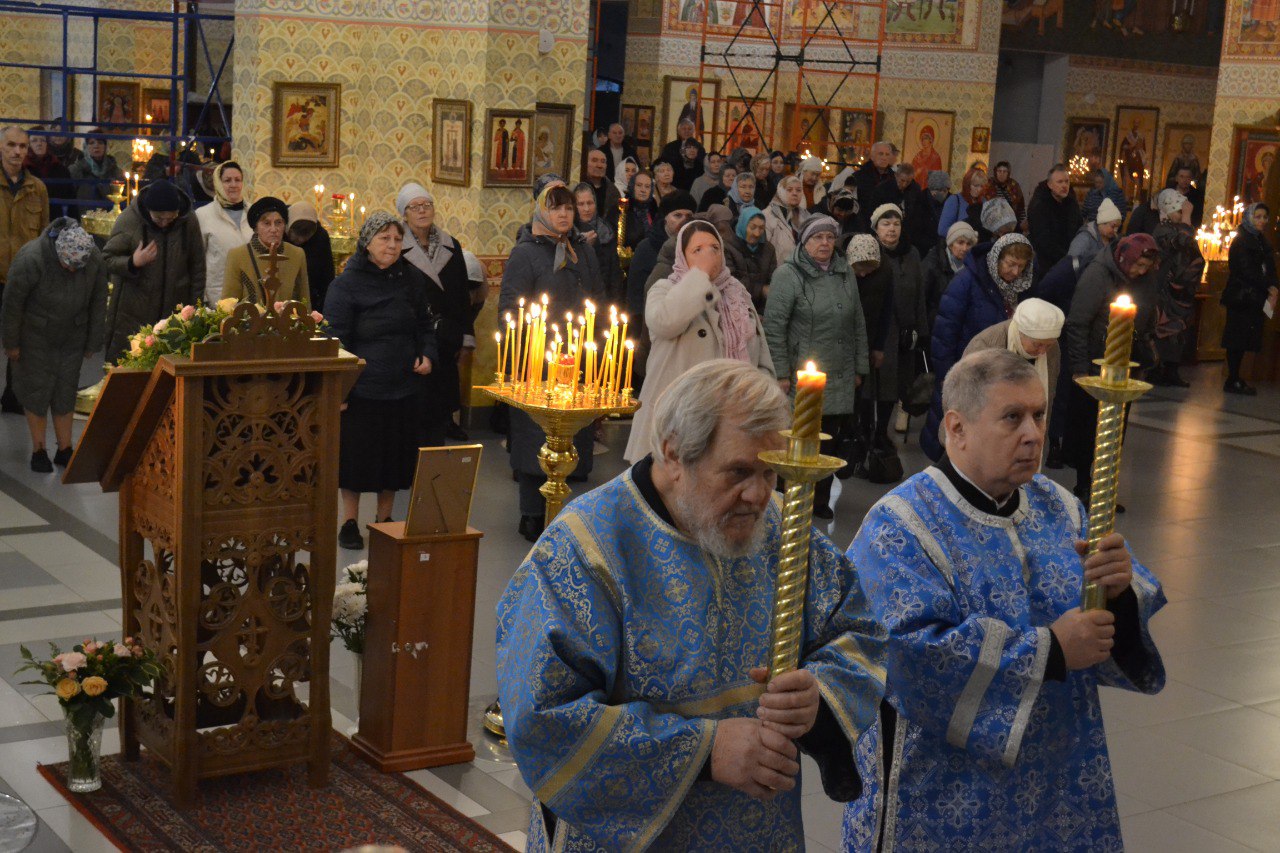 Казанской иконы Божией Матери. 04.11.2025