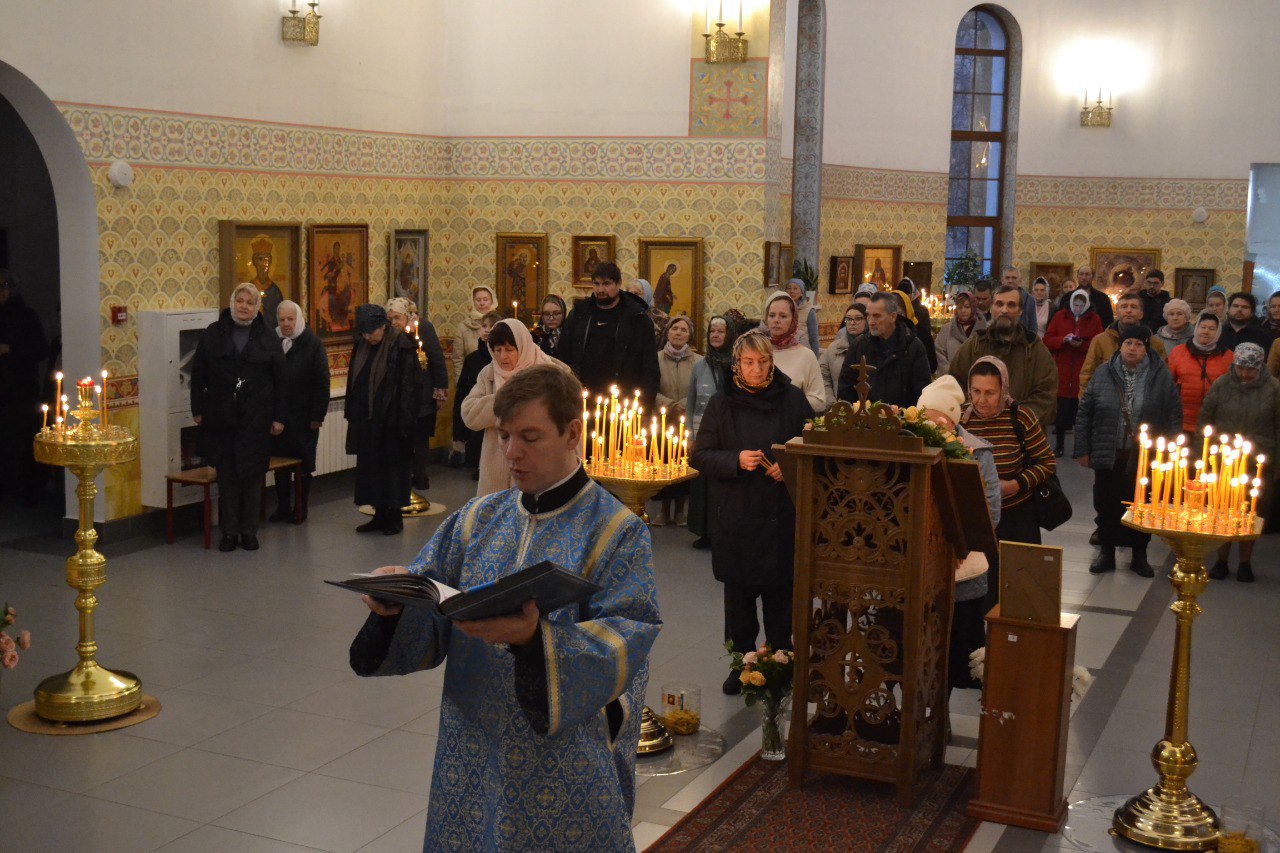 Казанской иконы Божией Матери. 04.11.2025