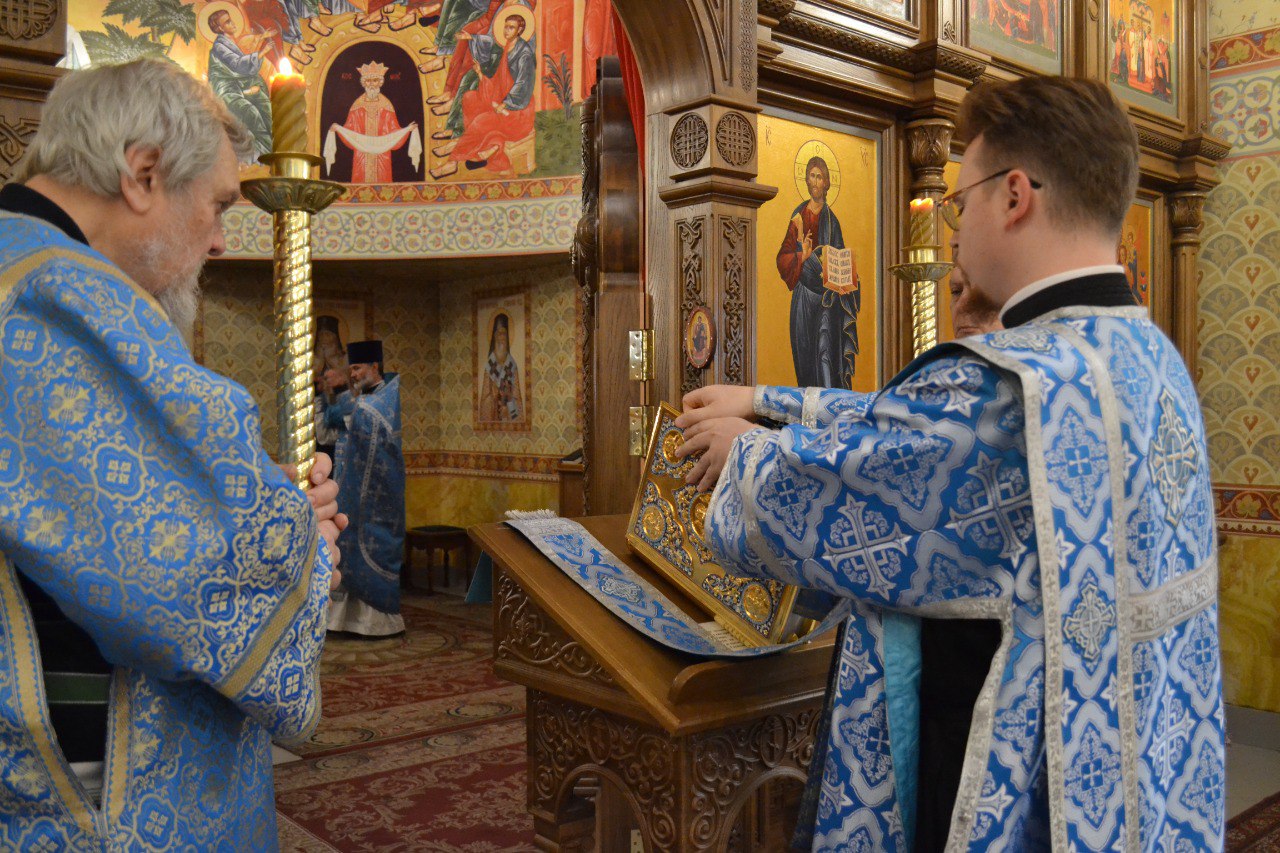 Казанской иконы Божией Матери. 04.11.2025