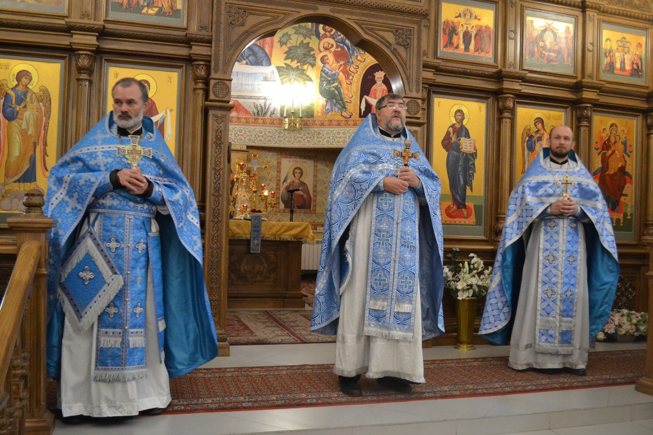 Казанской иконы Божией Матери. 04.11.2025