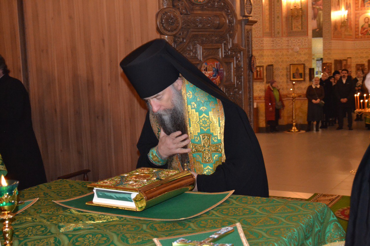 Освящение главного алтаря в честь преподобного Саввы Сторожевского. 15.12.2015