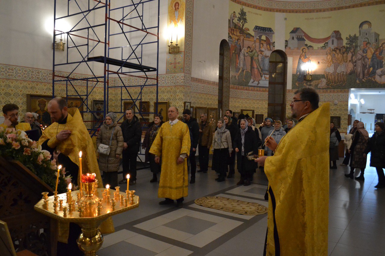 Неделя 26 по Пятидесятнице. Великомученицы Екатерины. 07.12.2025