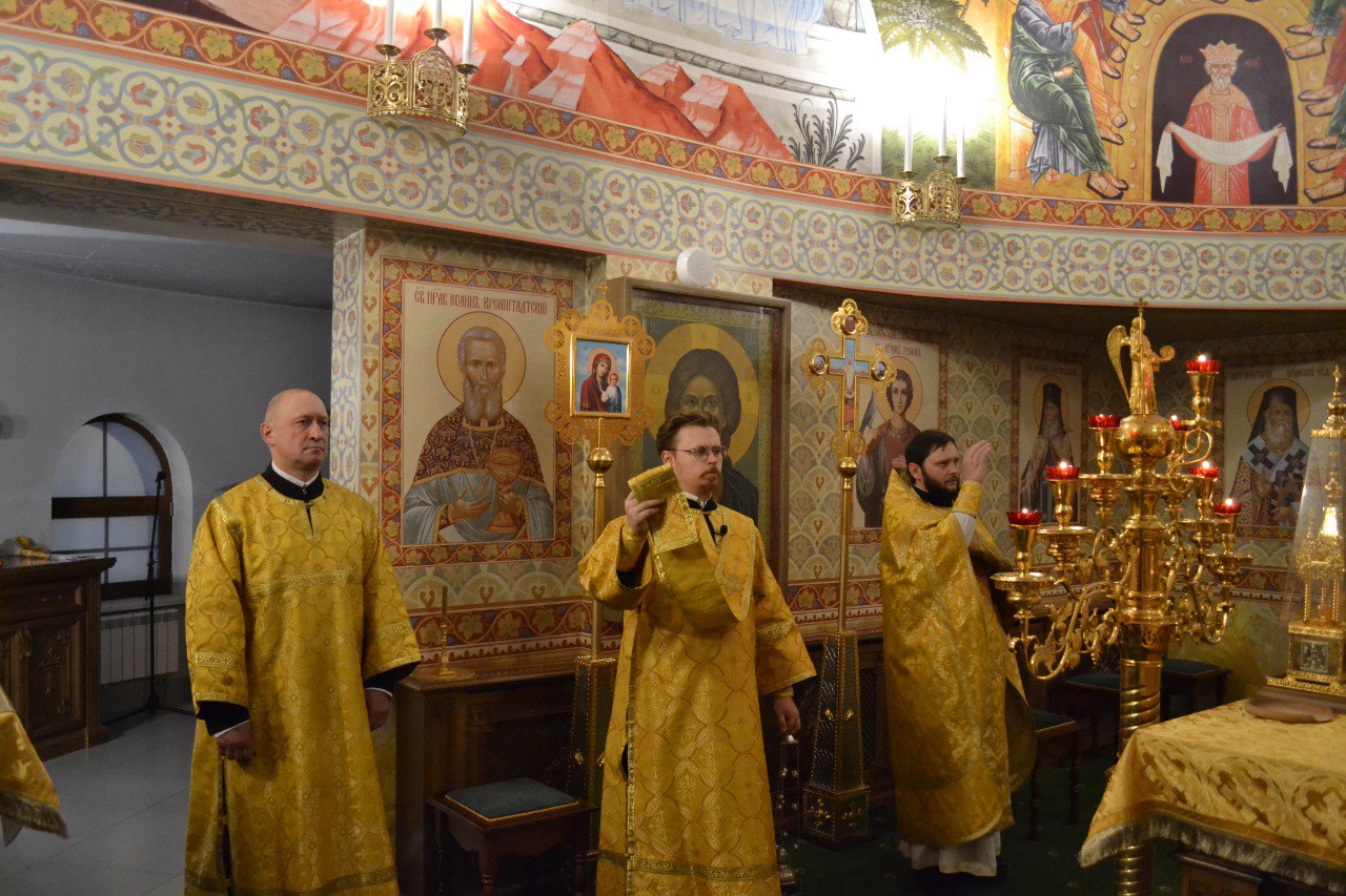 Неделя 27 по Пятидесятнице. Память праведного Филарета Милостивого. 13.12.2025