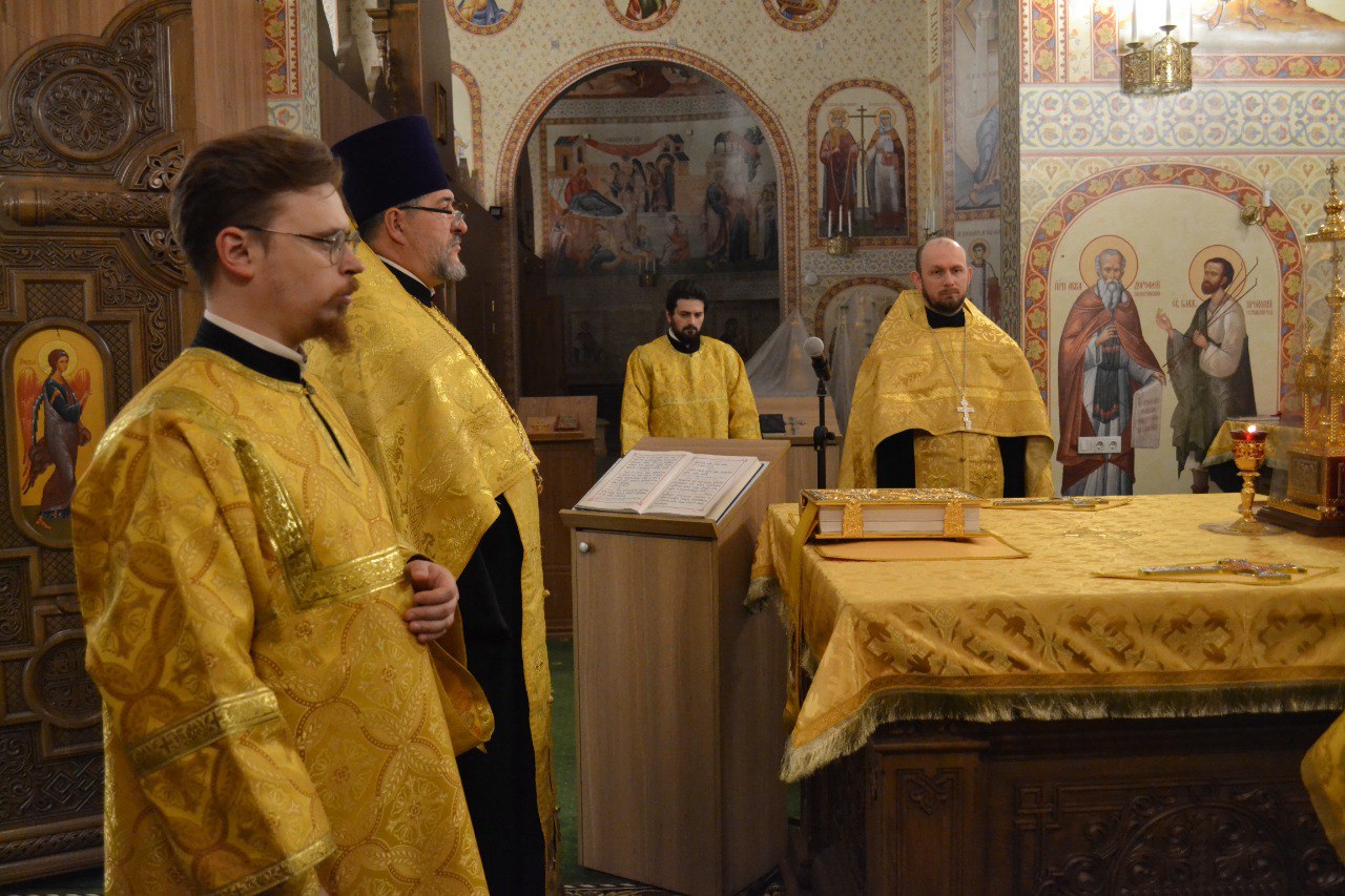 Неделя 26 по Пятидесятнице. Великомученицы Екатерины. 07.12.2025