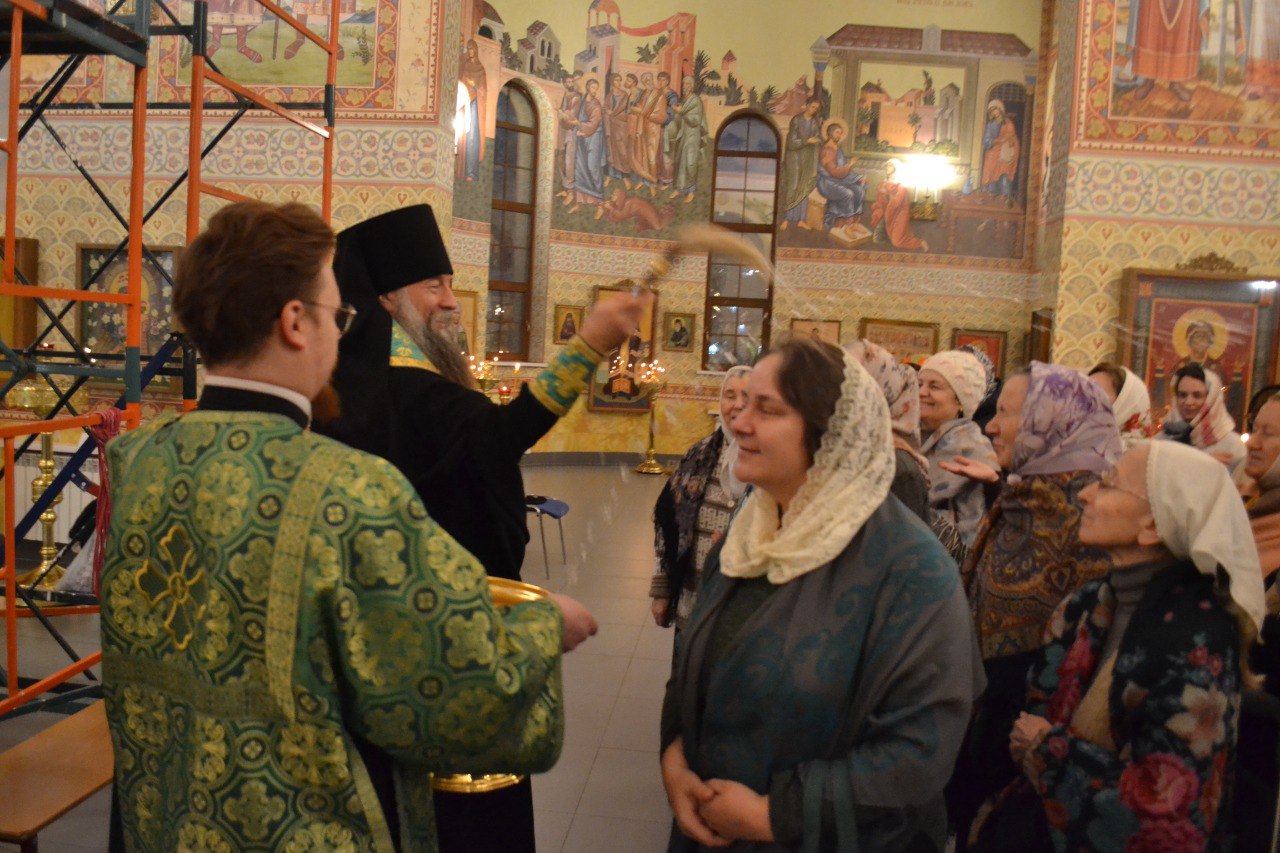Освящение главного алтаря в честь преподобного Саввы Сторожевского. 15.12.2015