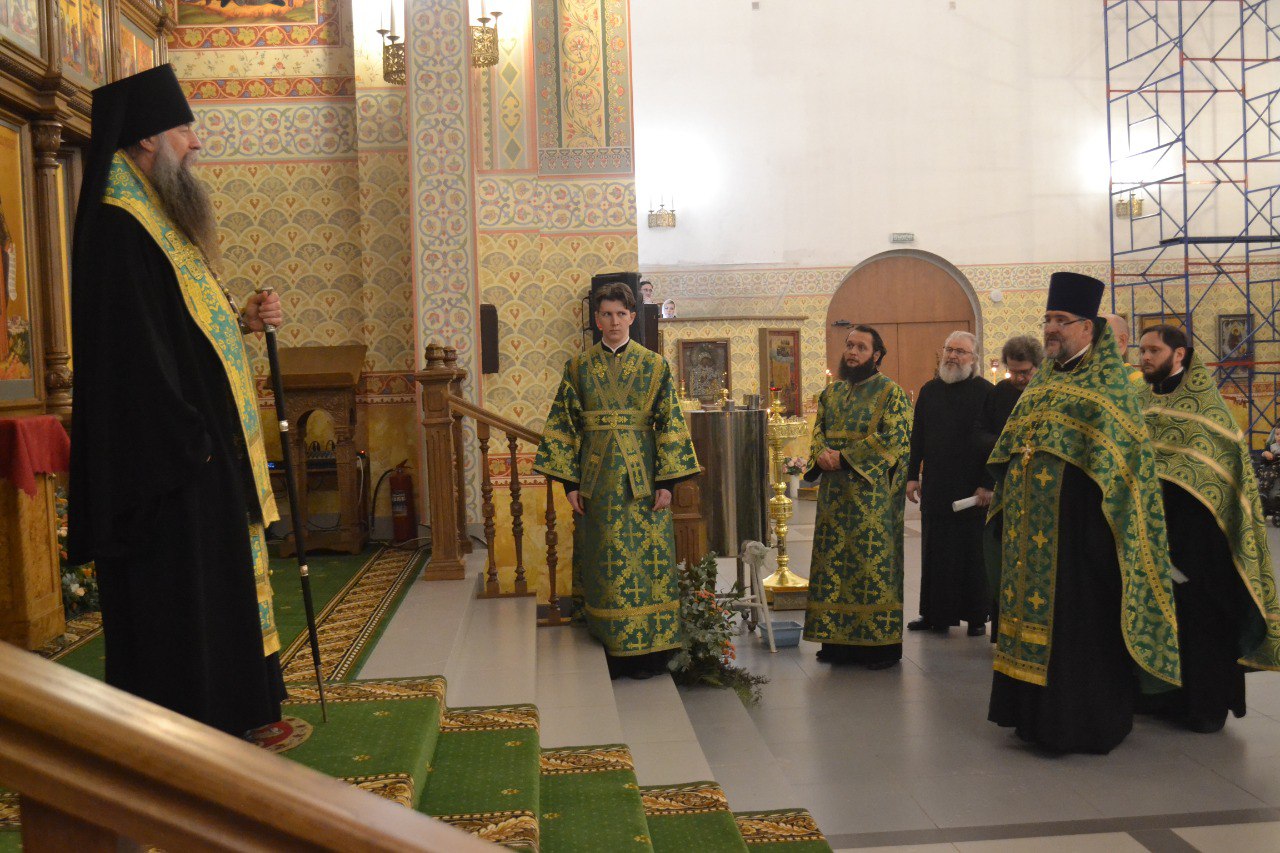 Освящение главного алтаря в честь преподобного Саввы Сторожевского. 15.12.2015
