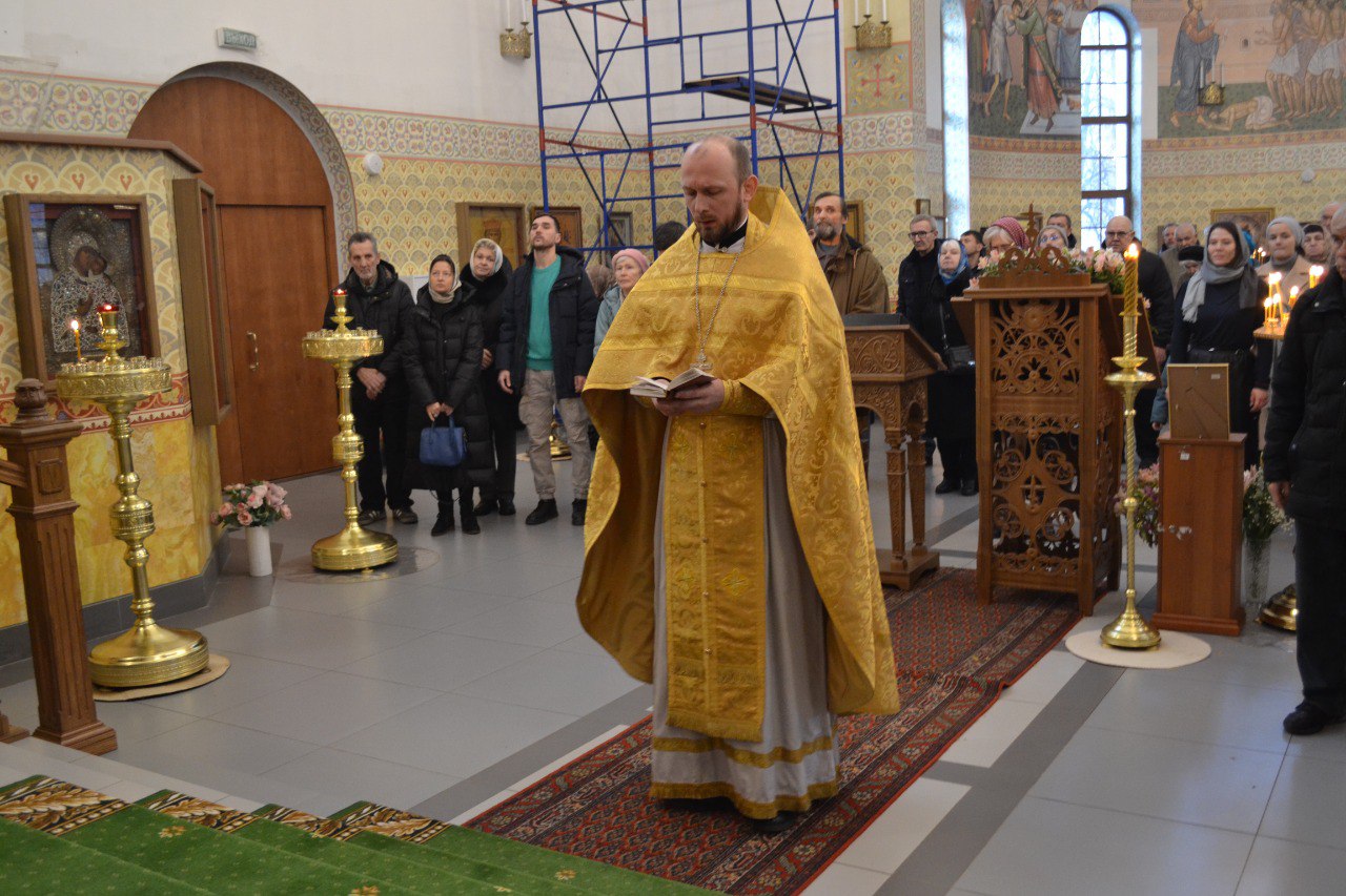 Неделя 26 по Пятидесятнице. Великомученицы Екатерины. 07.12.2025