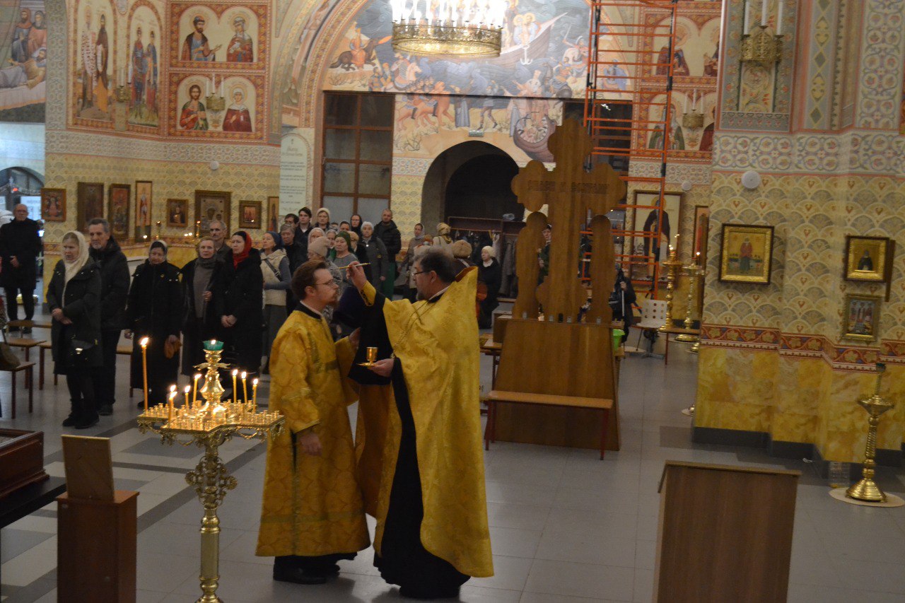 НЕДЕЛЯ 30 по ПЯТИДЕСЯТНИЦЕ, перед Рождеством Христовым, память вмц. Анастасии Узорешительницы. 04.01.2026