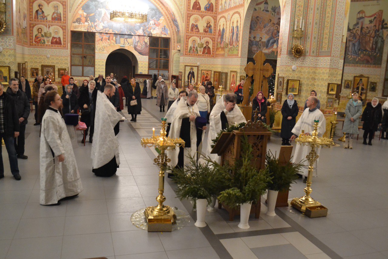 Неделя 31 по Пятидесятнице, по Рождестве Христовом, память праведных  Иосифа Обручника, Давида Царя,  Иакова, брата Господня. 11.01.2026