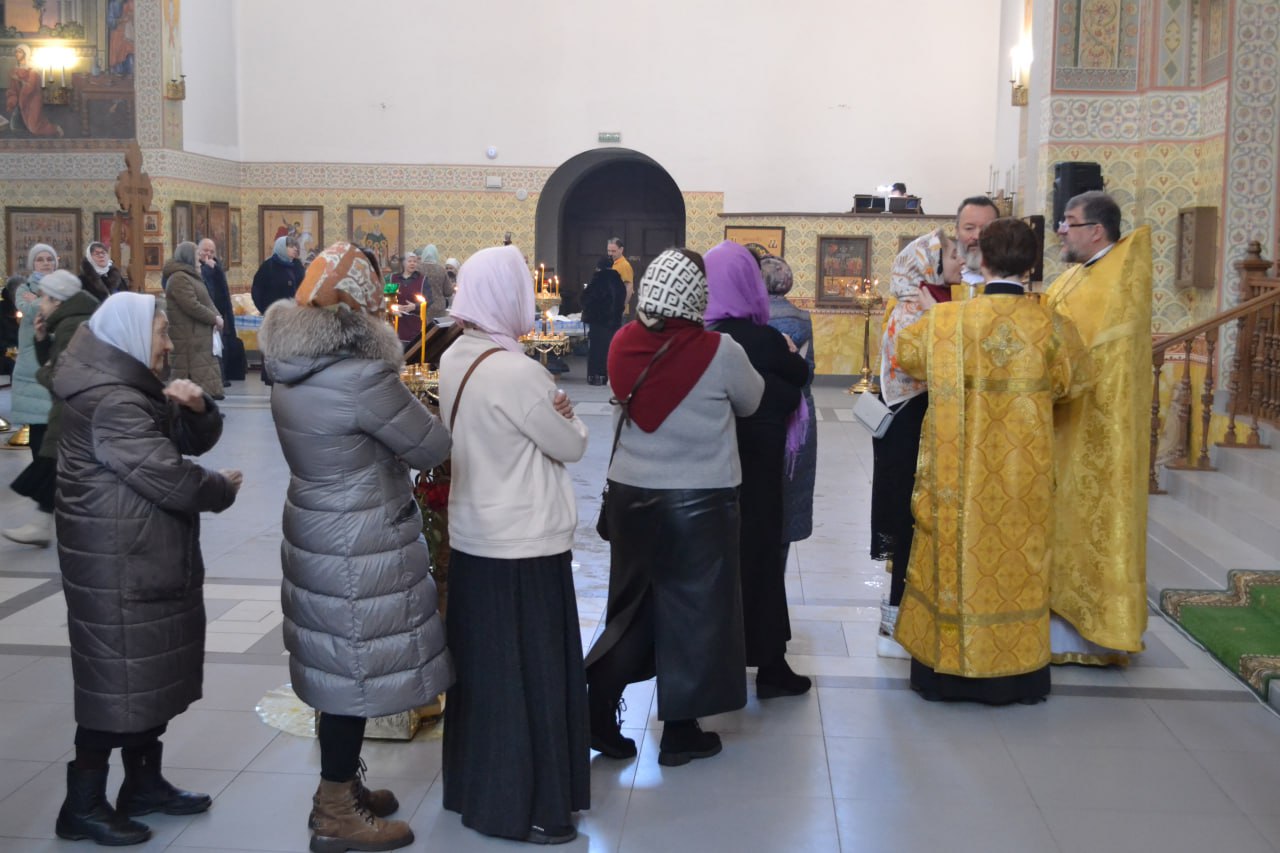 НЕДЕЛЯ СЫРОПУСТНАЯ. ВОСПОМИНАНИЕ АДАМОВА ИЗГНАНИЯ. ПРОЩЕНОЕ ВОСКРЕСЕНЬЕ. 22.02.2026