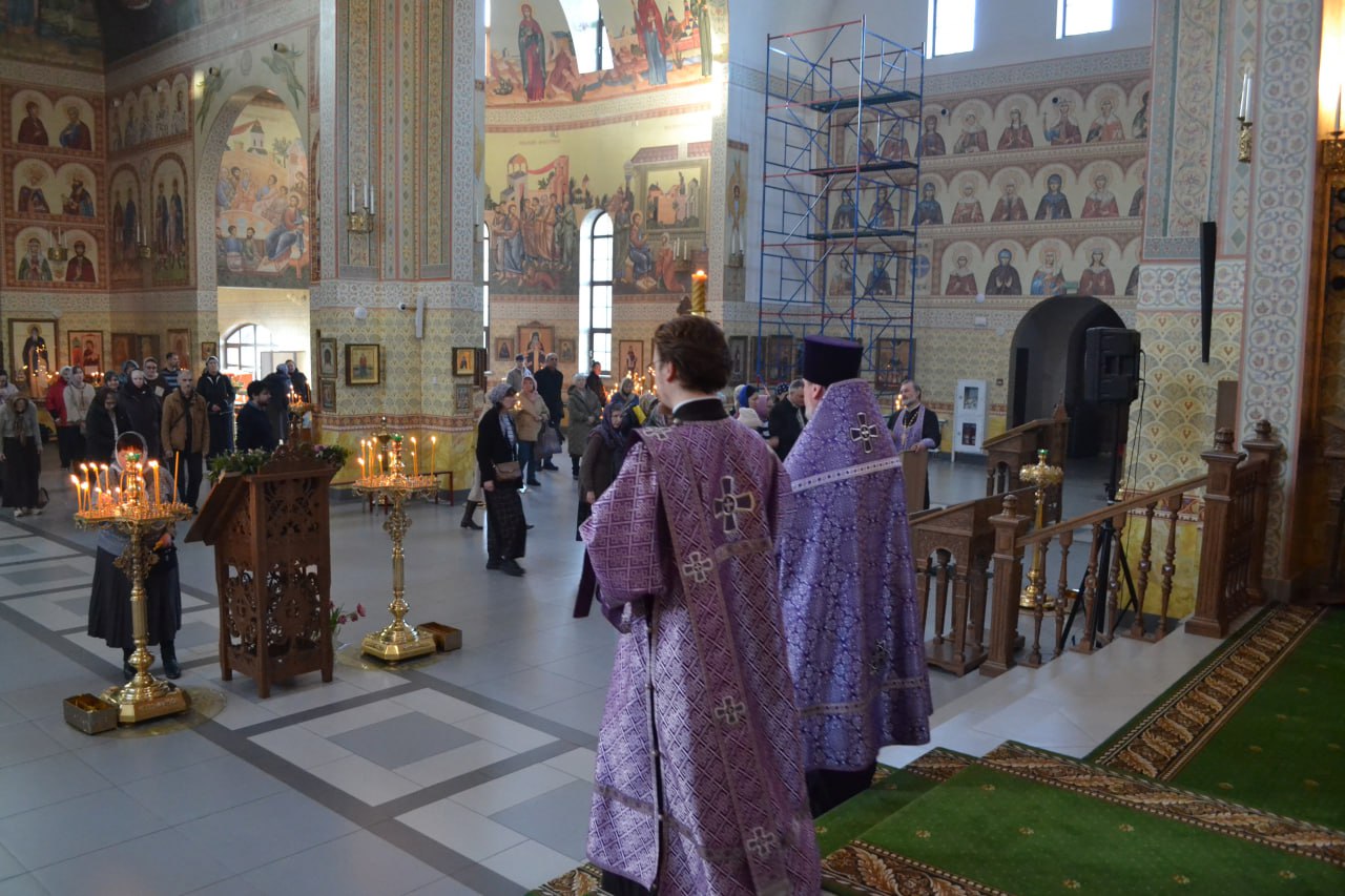 Неделя 3 Великого Поста, Крестопоклонная Державной иконы Божией Матери. 15.03.2026