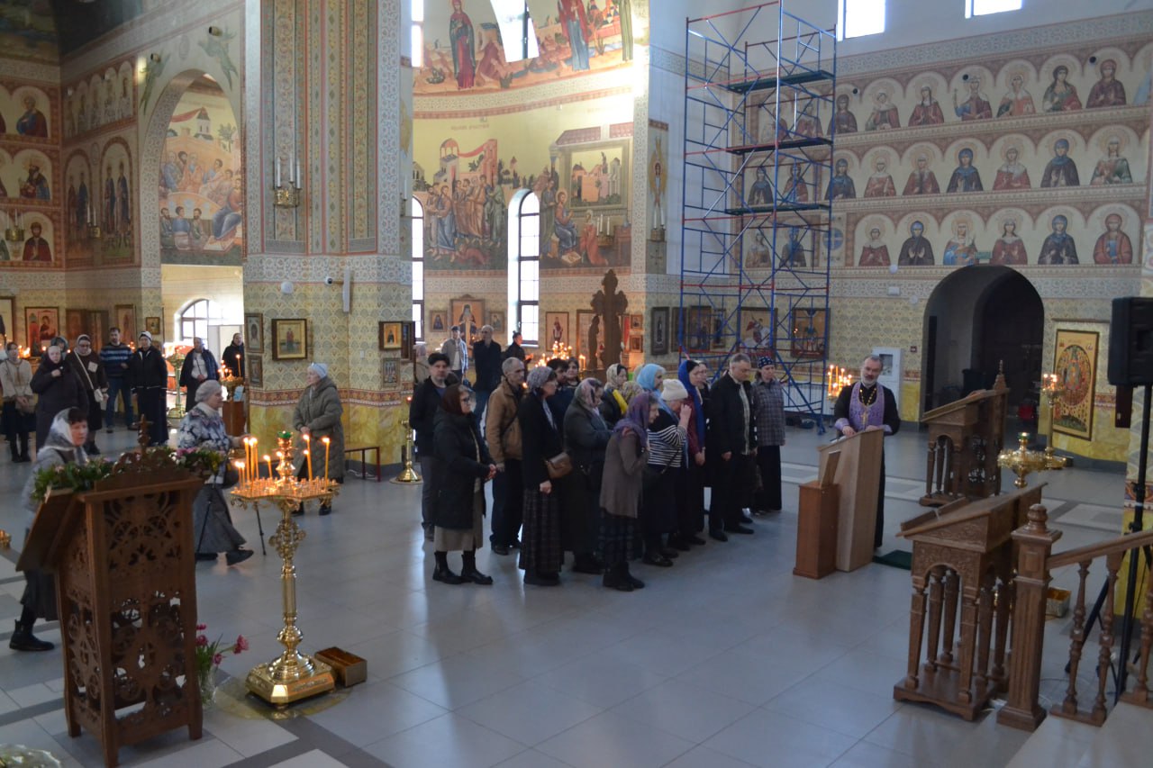 Неделя 3 Великого Поста, Крестопоклонная Державной иконы Божией Матери. 15.03.2026