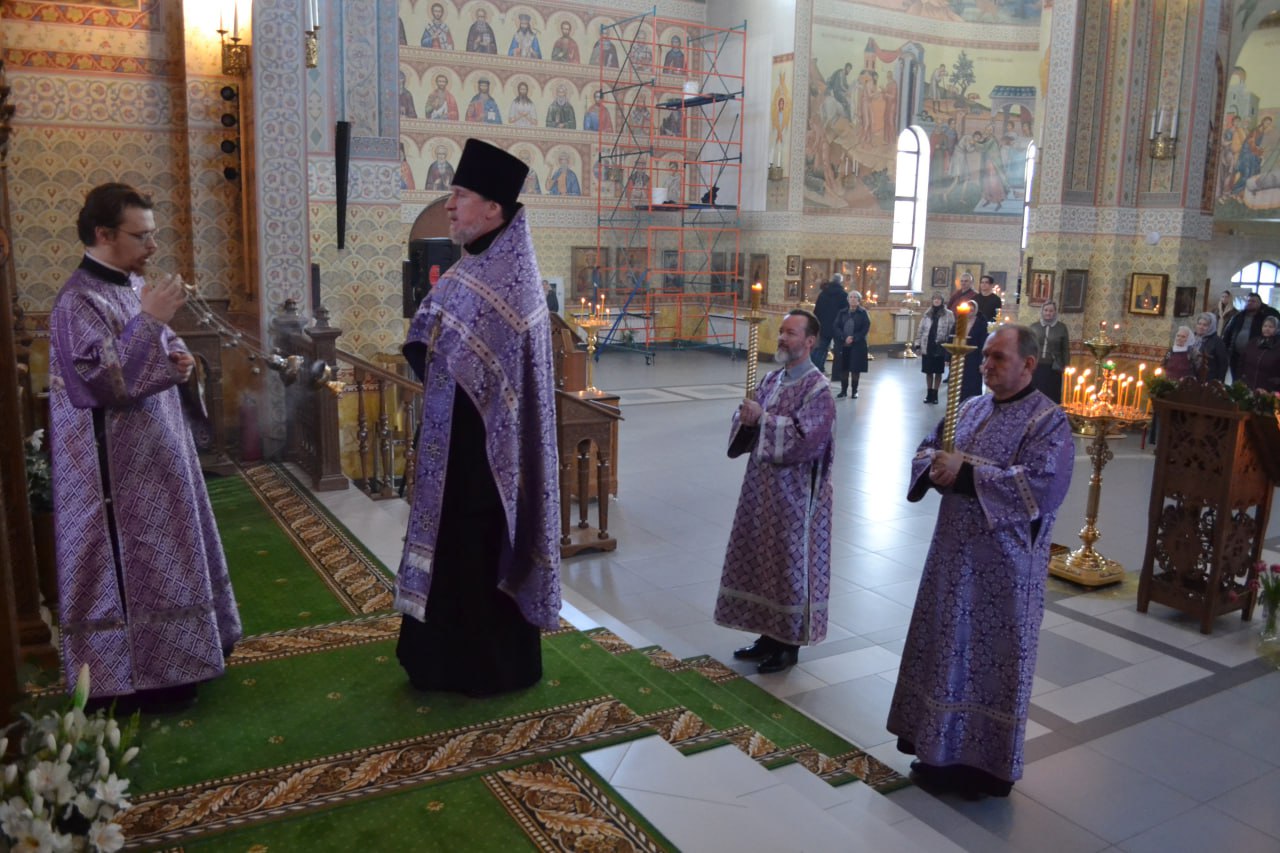 Неделя 3 Великого Поста, Крестопоклонная Державной иконы Божией Матери. 15.03.2026