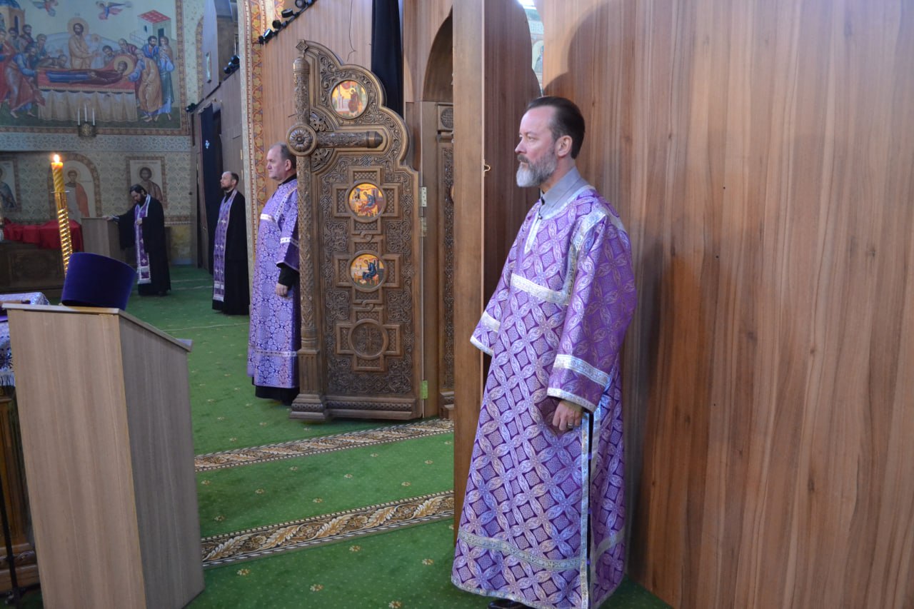 Неделя 3 Великого Поста, Крестопоклонная Державной иконы Божией Матери. 15.03.2026