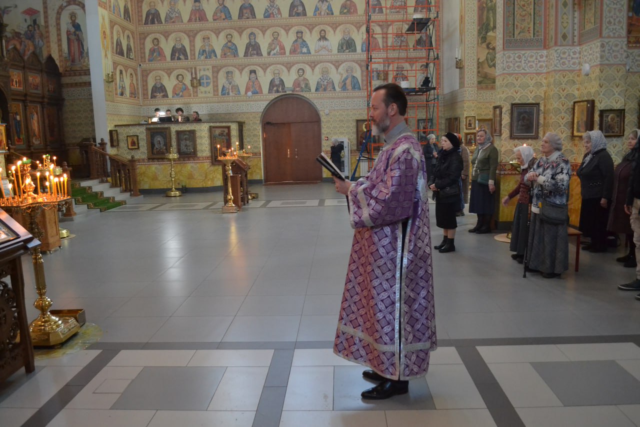 Неделя 3 Великого Поста, Крестопоклонная Державной иконы Божией Матери. 15.03.2026