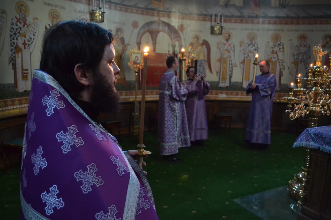 Неделя 3 Великого Поста, Крестопоклонная Державной иконы Божией Матери. 15.03.2026