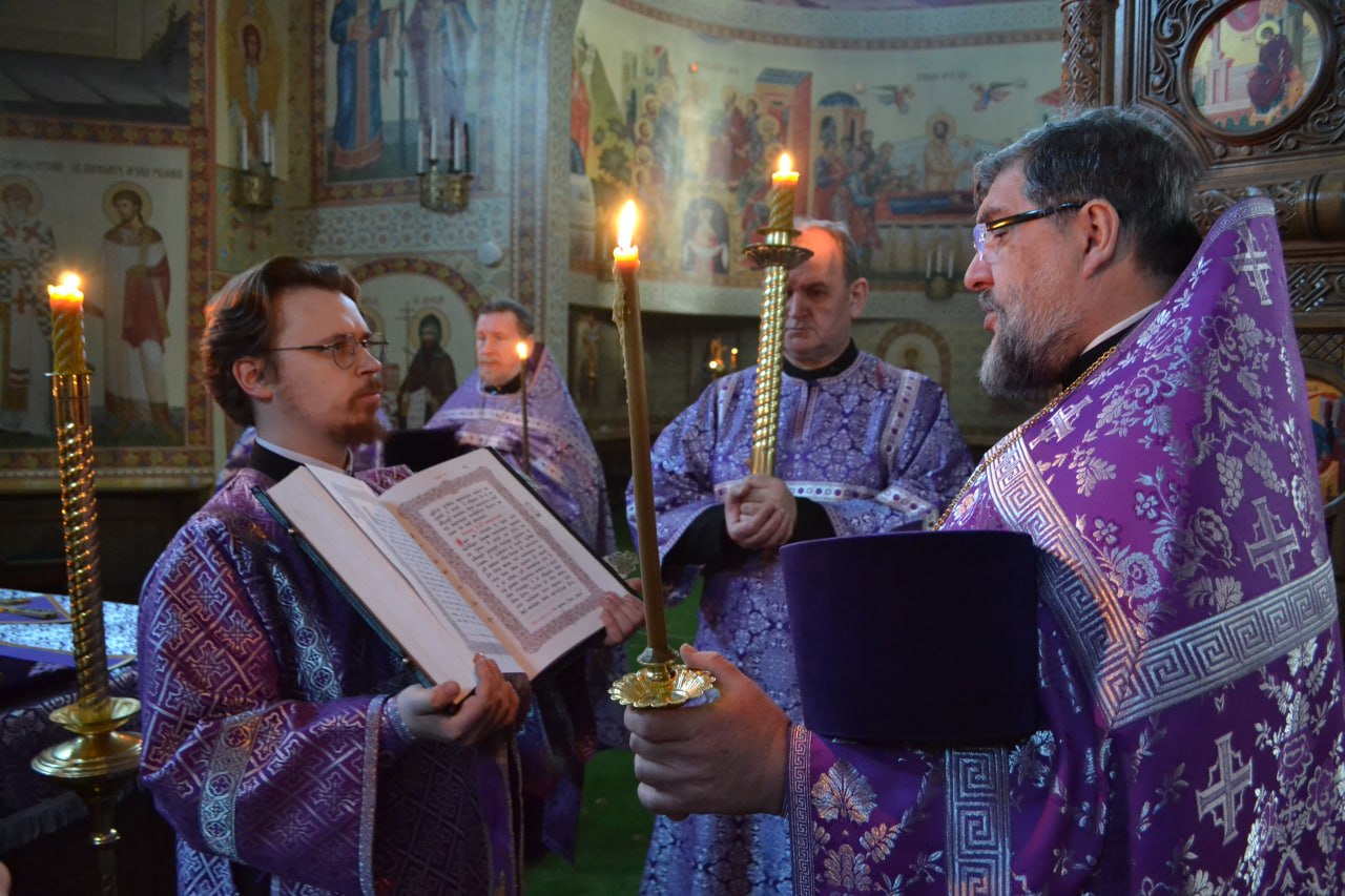 Неделя 3 Великого Поста, Крестопоклонная Державной иконы Божией Матери. 15.03.2026