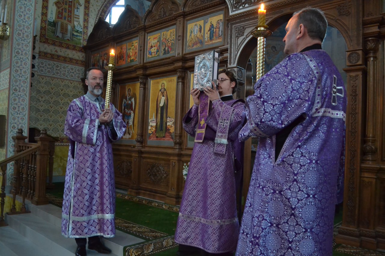 Неделя 3 Великого Поста, Крестопоклонная Державной иконы Божией Матери. 15.03.2026