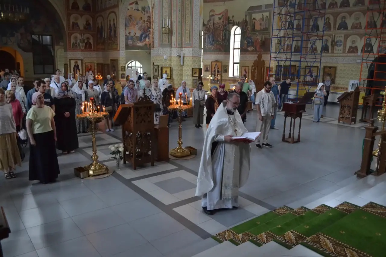 Неделя 7-я по Пасхе, святых отцов I Вселенского Собора, равноапостольных Мефодия и Кирилла. 24.05.2026