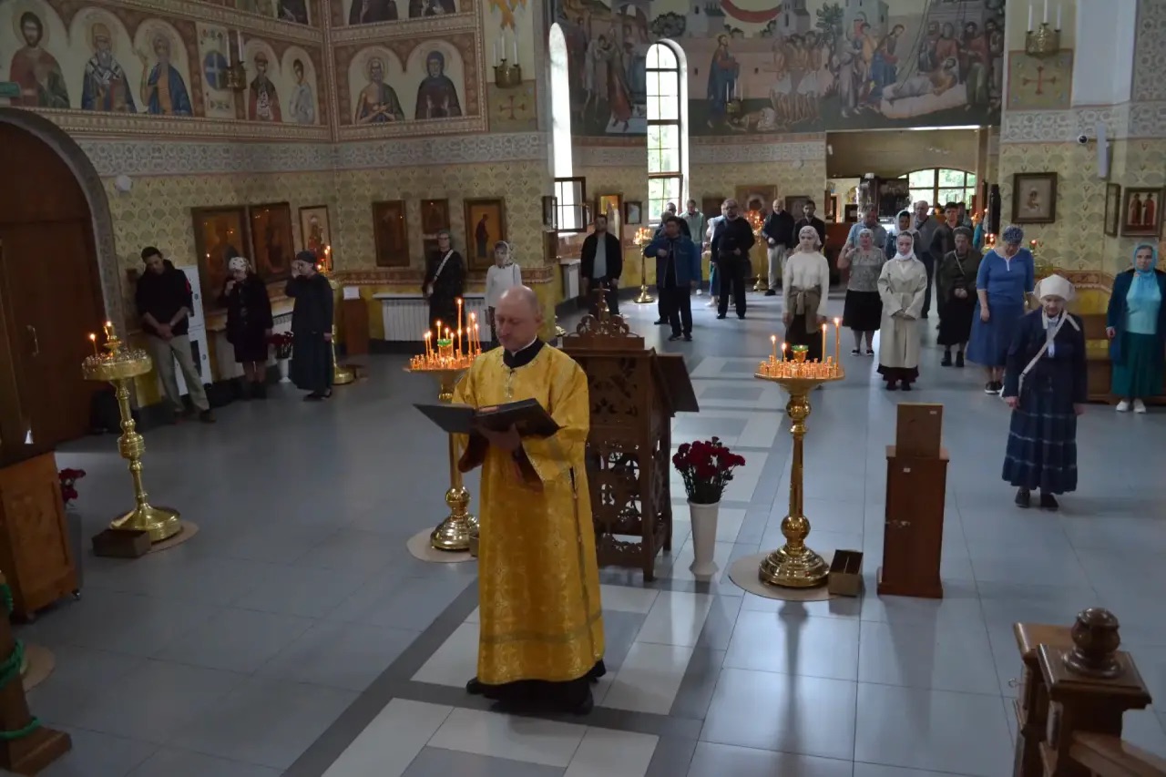 Память всех святых в земле Российстей просиявших Память святого праведного Иоанна Кронштадского. 13.06.2026