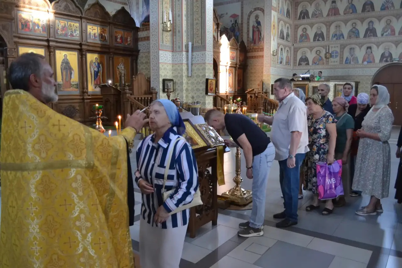 Неделя 10 по Пятидесятнице, память великомученика и целителя Пантелеимона. 09.08.2026