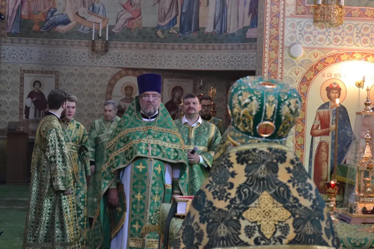 Неделя 12 по Пятидесятнице. Прп. Саввы Сторожевского. Престольный праздник. 23.08.2026