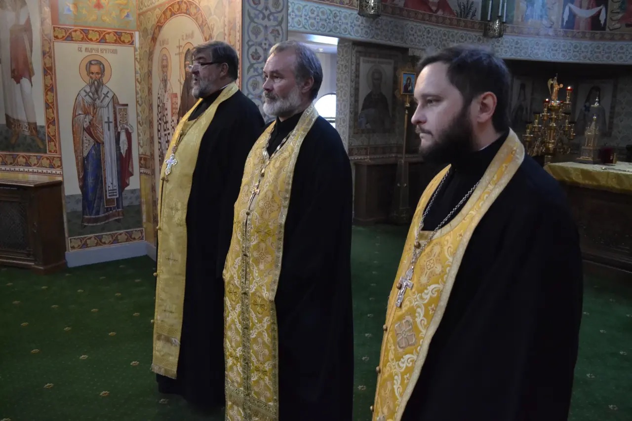 Неделя 15 по Пятидесятнице. Положение честного пояса Пресвятой Богородицы Память сщмч. Киприана Карфагенского. 13.19.2026