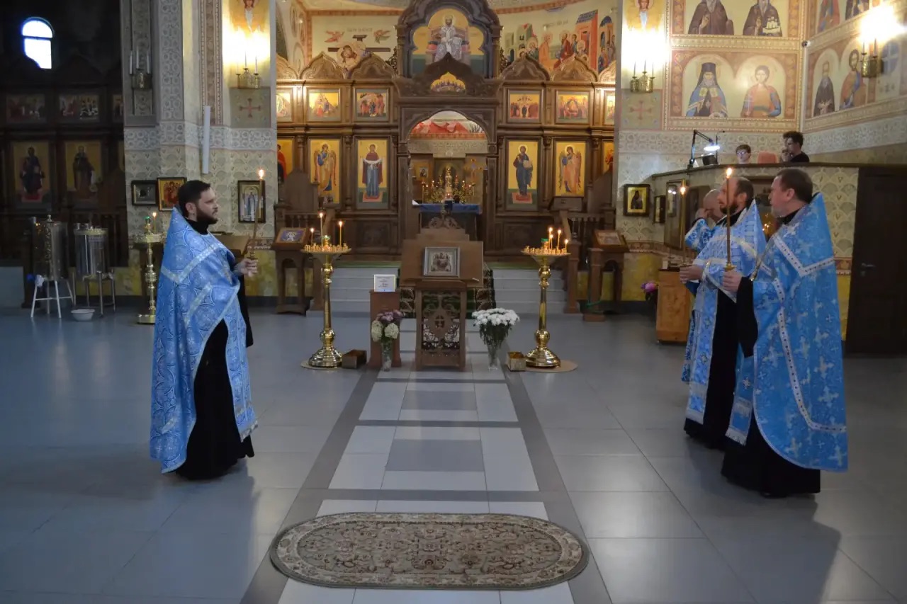 Празднование иконы Божией Матери Всецарица. Престольный праздник. 31.08.2026
