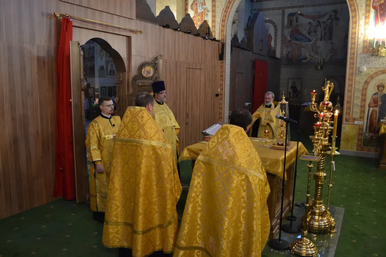 Неделя 15 по Пятидесятнице. Положение честного пояса Пресвятой Богородицы Память сщмч. Киприана Карфагенского. 13.19.2026