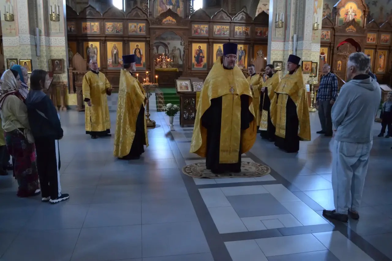 Неделя 14 по Пятидесятнице. Память святителя Петра митрополита Киевского, Московского и Всея Руси. 06.09.2026