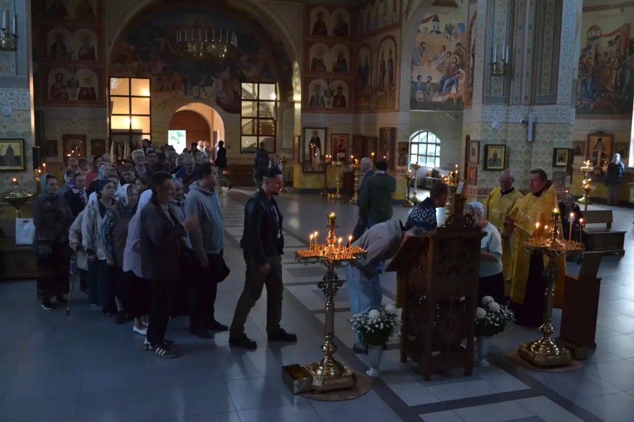 Неделя 14 по Пятидесятнице. Память святителя Петра митрополита Киевского, Московского и Всея Руси. 06.09.2026