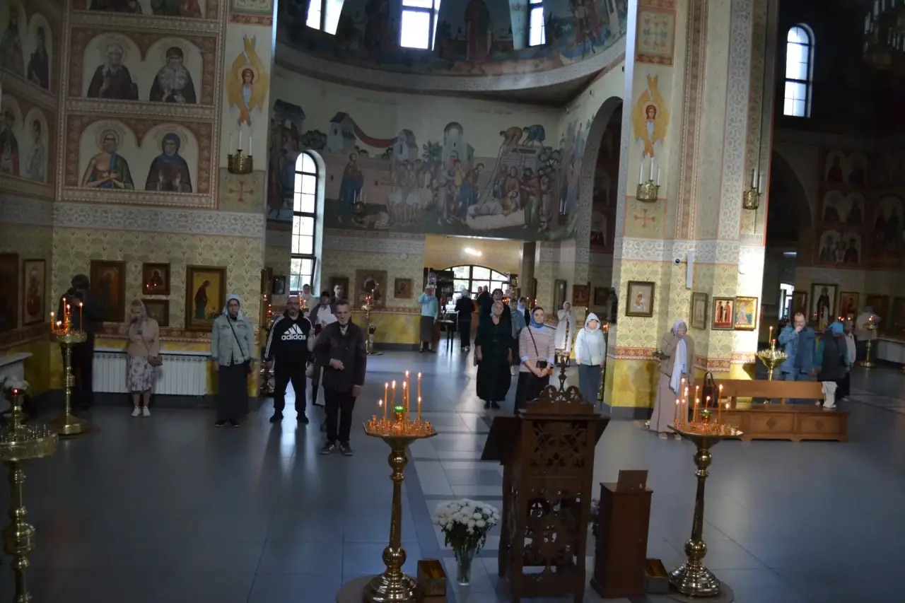Празднование иконы Божией Матери Всецарица. Престольный праздник. 31.08.2026