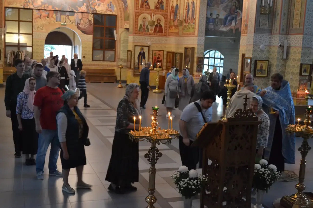 Неделя 13 по Пятидесятнице Память мч. прествитера Мирона. 30.08.2026