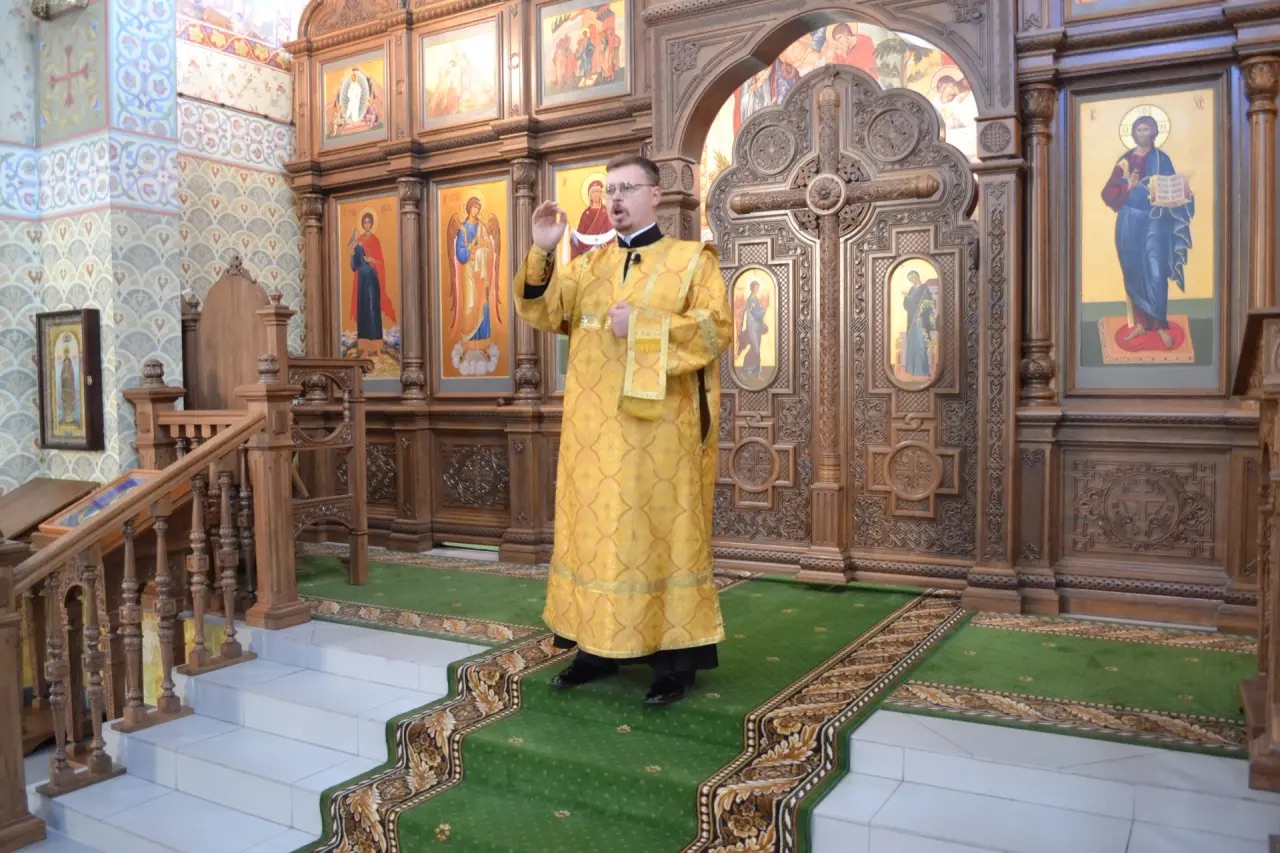 Неделя 15 по Пятидесятнице. Положение честного пояса Пресвятой Богородицы Память сщмч. Киприана Карфагенского. 13.19.2026