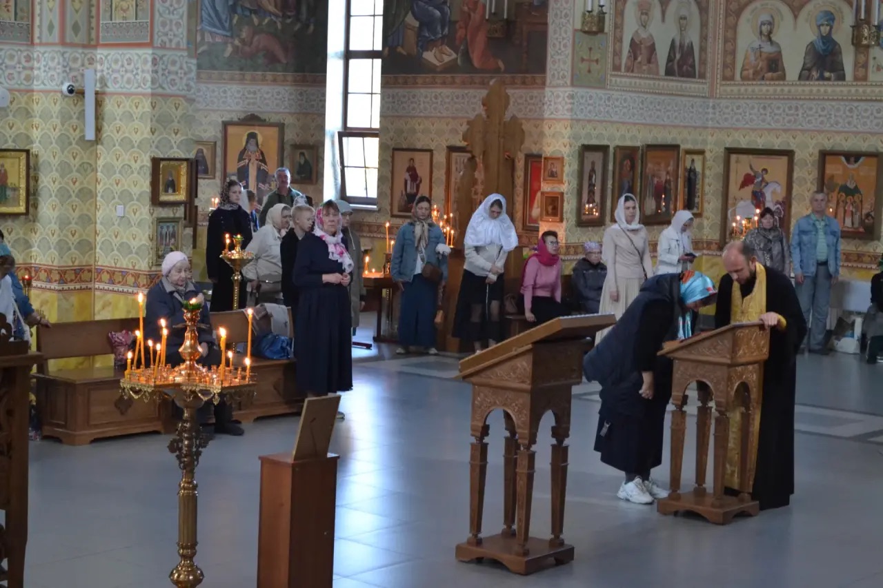 Неделя 16 по Пятидесятнице, перед Воздвижением. 20.09.2026