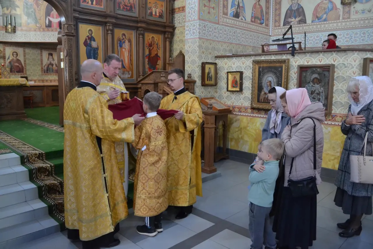 Неделя 15 по Пятидесятнице. Положение честного пояса Пресвятой Богородицы Память сщмч. Киприана Карфагенского. 13.19.2026