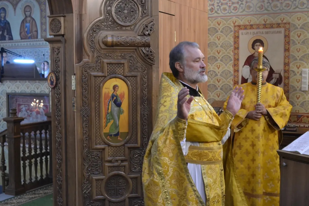 Неделя 14 по Пятидесятнице. Память святителя Петра митрополита Киевского, Московского и Всея Руси. 06.09.2026